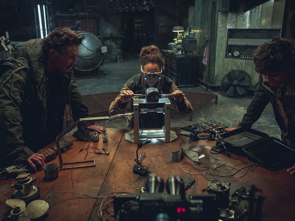Stillframe from the Netflix original series "Tribes of Europa" 1