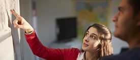 Goethe-Institut Tunis; Sprachlerner im Deutschunterricht 