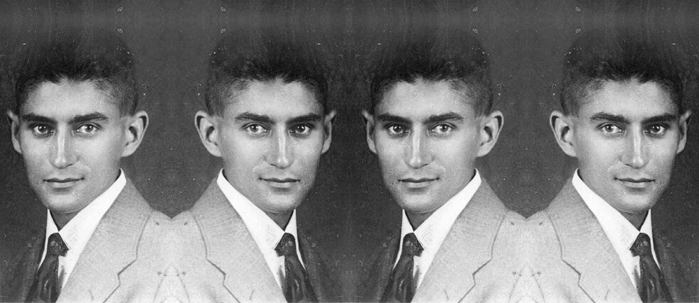 Franz Kafka, etwa 34 Jahre alt. Juli 1917 Franz Kafka, etwa 34 Jahre alt. Juli 1917