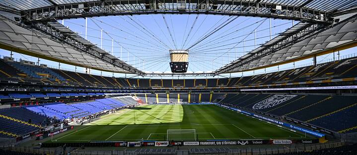 Stadion Frankfurt Innenansicht des Frankfurter Stadions.