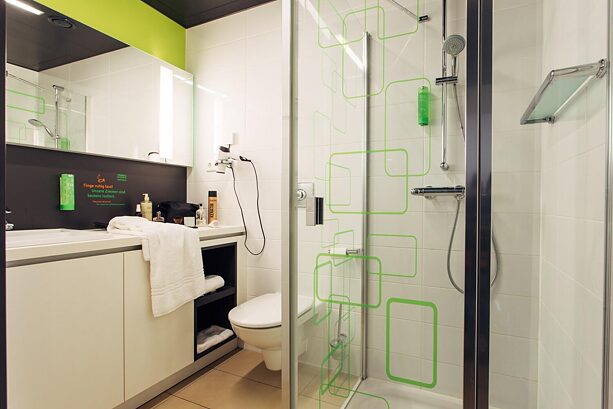 A modern bath room at Harry's Home hotel.