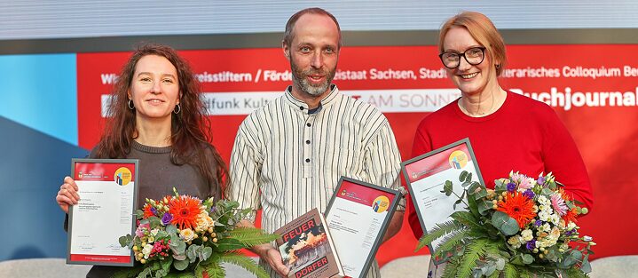 Preis der Leipziger Buchmesse 2025, die drei Preisträger*innen: Irina Rastorgueva, Thomas Weiler, Kristine Bilkau (v.l.n.r.)