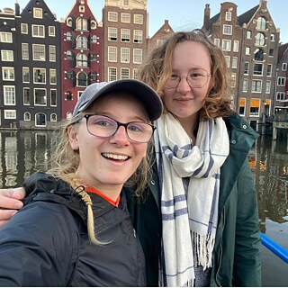 Anna- Leah Gebühr and Ella Shively