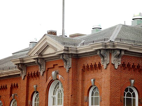 Detail of Eastern Market's facade, 2007.