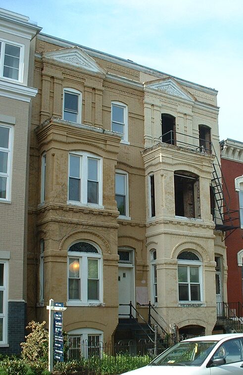 HH Wells Residence, 428-430 M Street NW (2006).