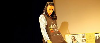 „Jung, Giftig und Schwarz“ von Thandi Sebe, Amina Eisner