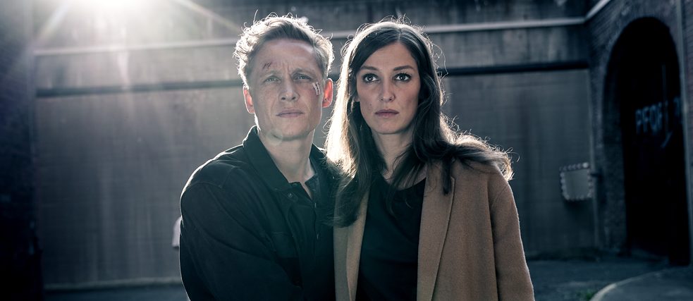 Still from You Are Wanted - Season 2, Episode 1: In a crisis: will Lukas and Hanna stick together?