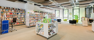 Klassenbesuche und Führungen in der Bibliothek in Paris