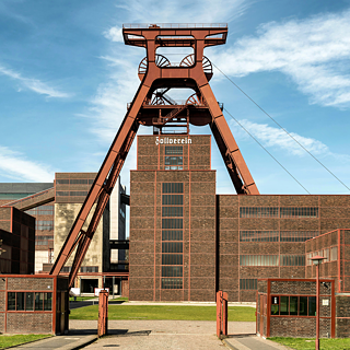 Picture of the Zollverein Coal Mine Industrial Complex, Essen, in good weather.